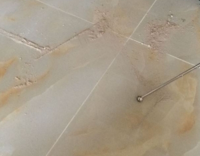 荆门市瓷砖空鼓维修公司分享粘合剂选择不当在瓷砖铺贴过程中可能导致以下问题